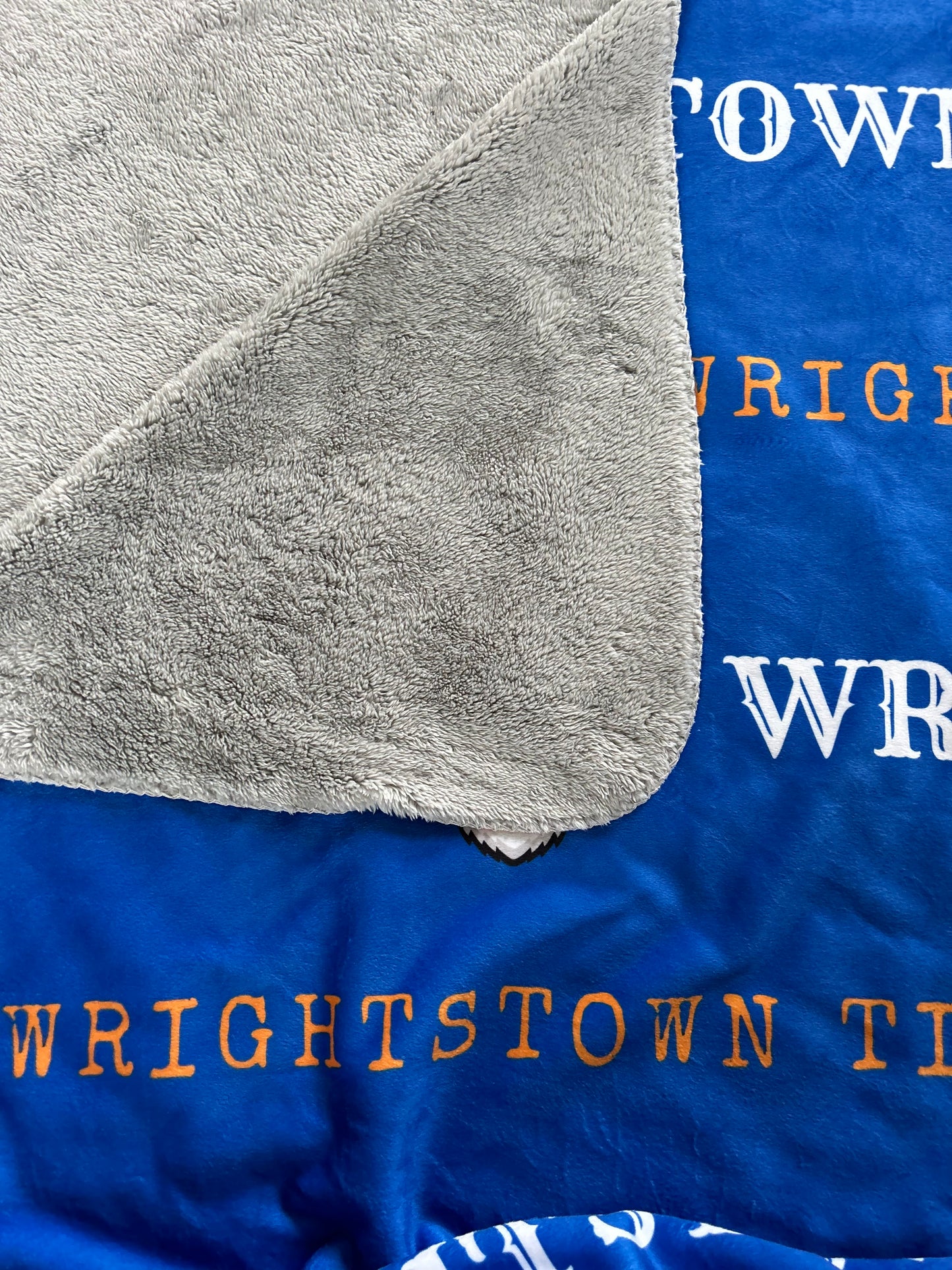 Wrightstown Tigers Sherpa Blanket